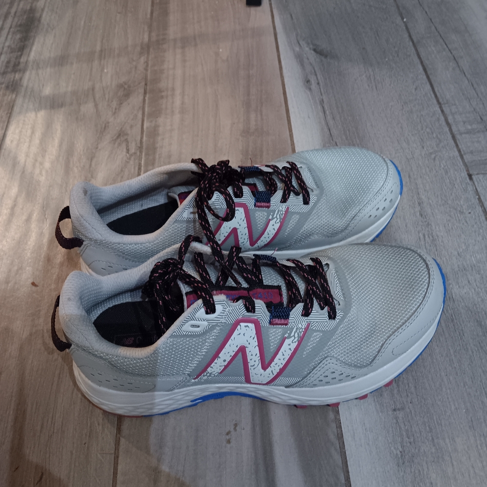 New Balance Light Gray and Pink Athletic Shoes